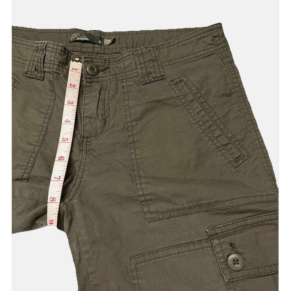 Prana Women's Low Rise Bermuda Cargo Shorts Outdoor 12.5" Inseam Size 6 Green - Picture 11 of 13